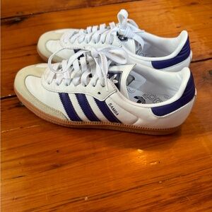 Adidas women’s samba